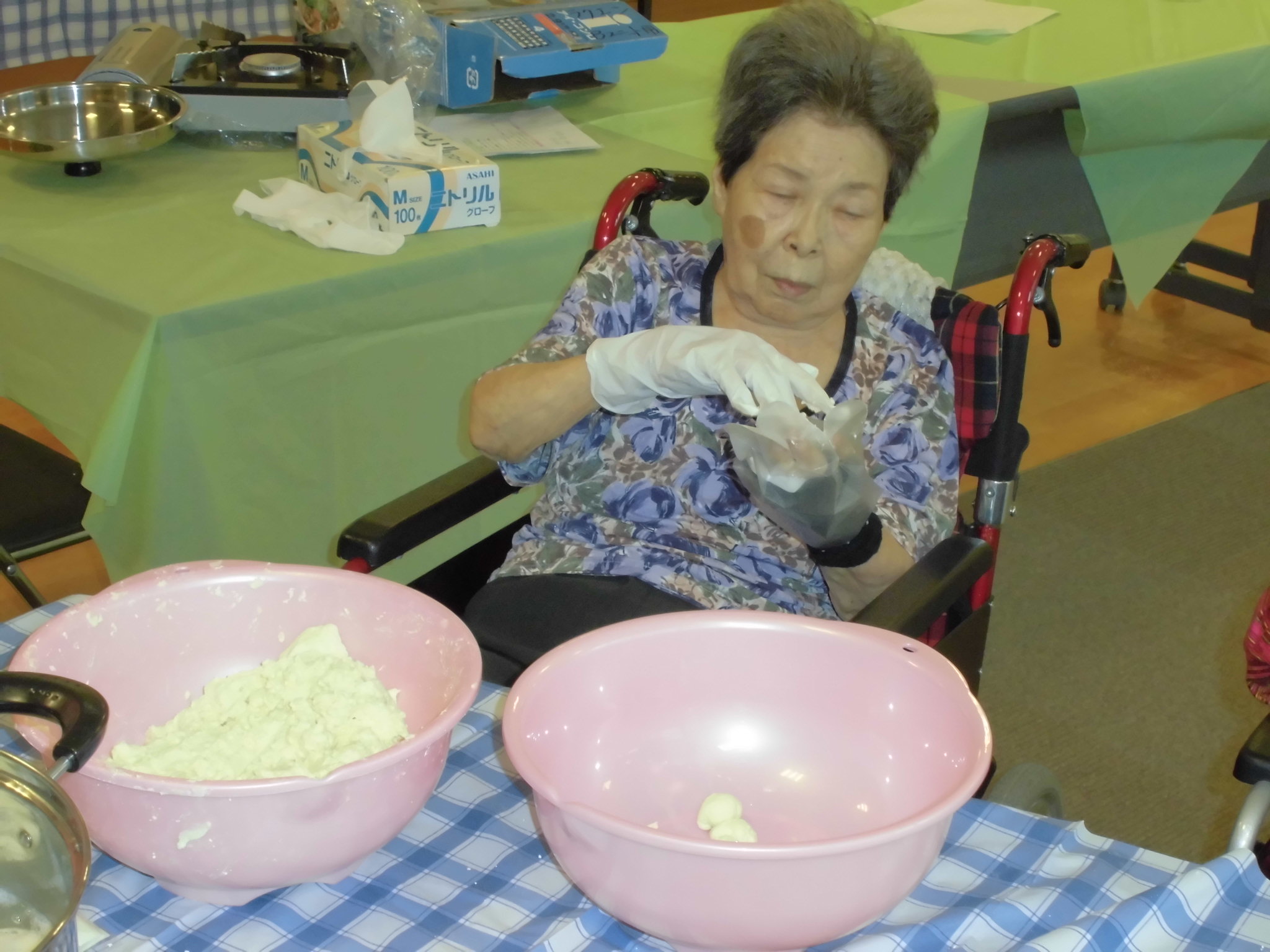 手作りおやつレク_e0191174_1622949.jpg
