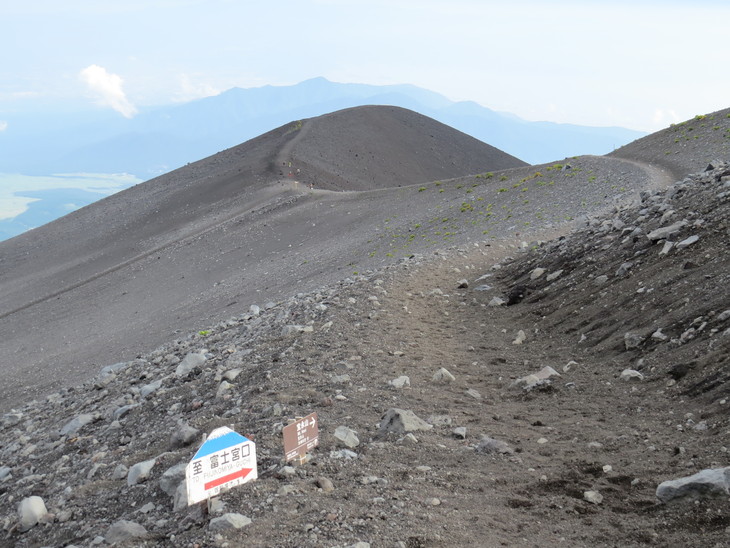 富士山登頂　　下り編_b0087914_94528.jpg