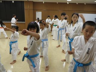 手稲教室 新しい仲間!_c0118332_2329122.jpg