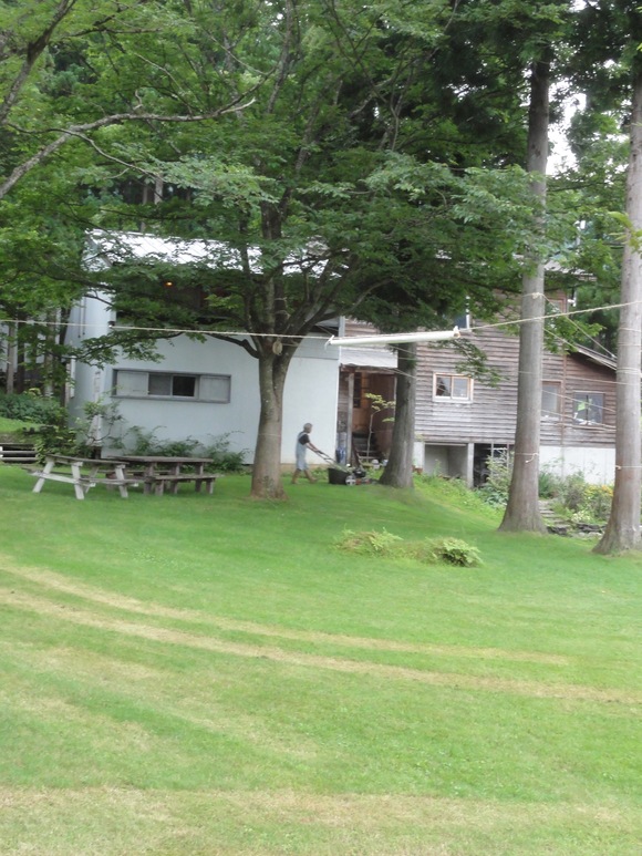 d0333148_21439.jpg
