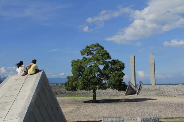 さよなら夏の日　琵琶湖岸回廊にて_b0055171_2275116.jpg