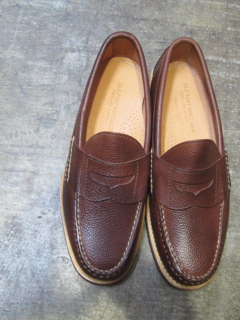 今秋冬・注目の ・・・ OLD PORT MOCCASIN (MADE IN USA)_d0152280_23332310.jpg