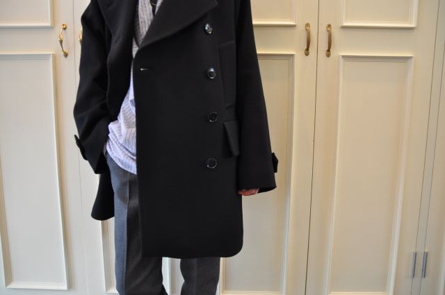月はどっちに出ている の ・・・ DRIES VAN NOTEN ._b0110586_19283688.jpg