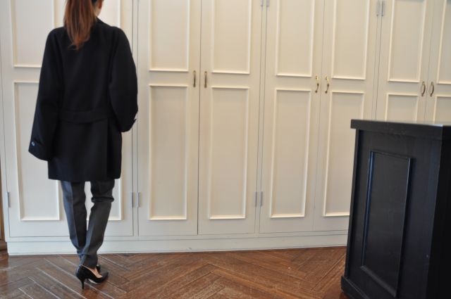 月はどっちに出ている の ・・・ DRIES VAN NOTEN ._b0110586_1929468.jpg