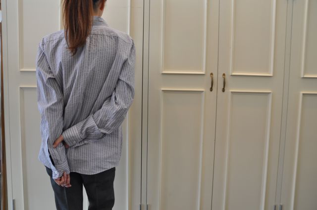 月はどっちに出ている の ・・・ DRIES VAN NOTEN ._b0110586_1933239.jpg