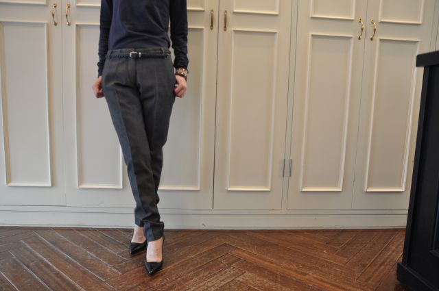 月はどっちに出ている の ・・・ DRIES VAN NOTEN ._b0110586_19354462.jpg