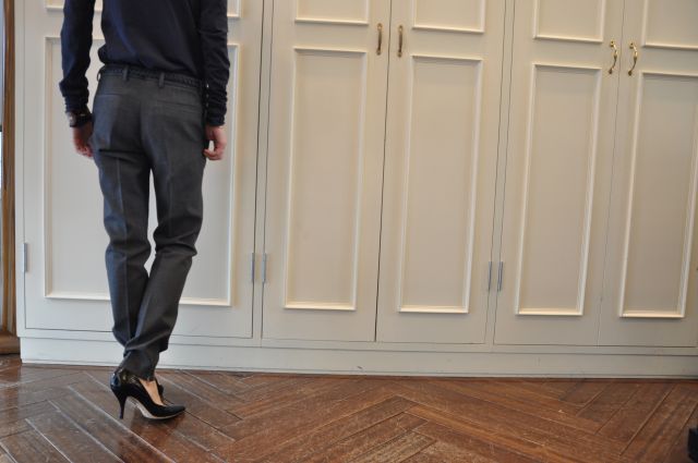 月はどっちに出ている の ・・・ DRIES VAN NOTEN ._b0110586_19363031.jpg