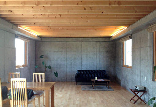 小室雅伸(北海道建築工房):RCフラット北信濃 1_e0054299_1819296.jpg