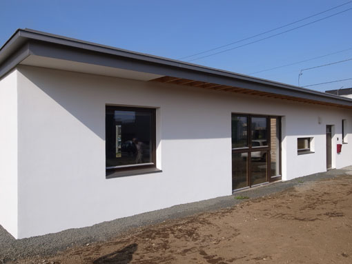 小室雅伸(北海道建築工房):RCフラット北信濃 1_e0054299_18193441.jpg