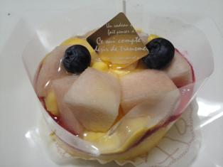数量限定販売のケーキ_b0237604_1016698.jpg