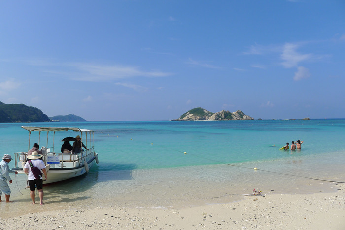 渡嘉敷 2013-9　朝食、海へ_c0147790_14271074.jpg