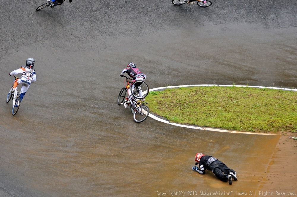 2013 JBMXFジャパンシリーズ 第４戦秩父大会vol6：Boys１１−１２、１３−１４才決勝_b0065730_19535534.jpg