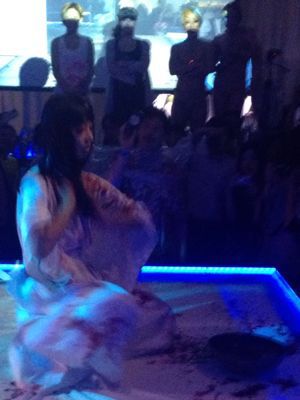 動画の代わりに写真で綴ろう〜ウェル血糊の惨劇_b0171831_136111.jpg