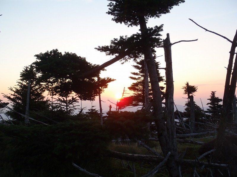 弥山国見八方覗から御来光 (^_^)/~ day2_c0147398_1829366.jpg