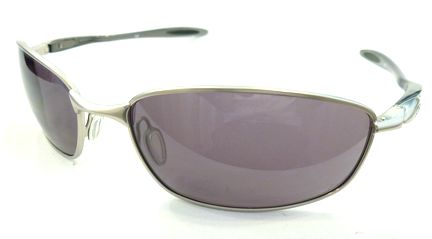 OAKLEYの新作 BLENDER(ブレンダー)入荷しました!! by甲府店_f0076925_14282870.jpg
