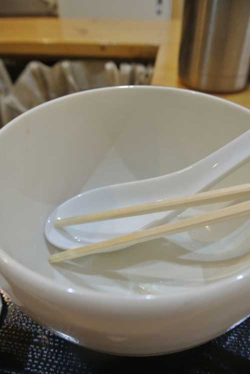 【県外ラーメン屋巡り - さしみや五坪 (東京・蒲田) -】 _a0005436_16235339.jpg