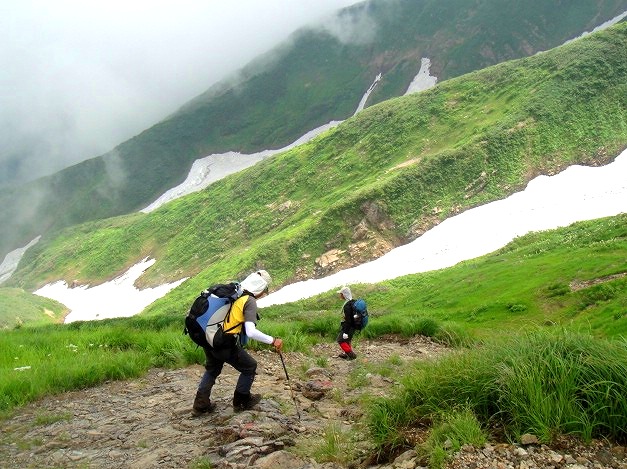 <2013年8月6~9日>越後の奥深き名峰(後編):「越後三山」(駒ケ岳・中ノ岳)_c0119160_75678.jpg