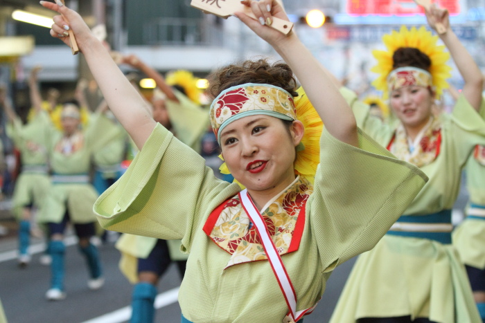 第60回よさこい祭り 本祭1日目 菜園場”菜の笑”さ組 その1_a0077663_7352223.jpg
