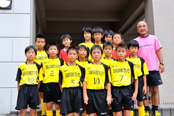 平成２５年度長崎市少年フットサル大会予選リーグ一日目結果 長崎フェニックスフットボールクラブ