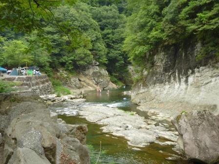 奥秩父でキャンプ 鈴加園で川遊び あたはママの素敵な日々 奥秩父でキャンプ 鈴加園で川遊び あたはママの素敵な日々