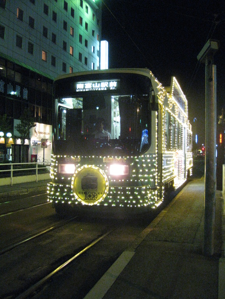 きょうで100周年～富山市内電車_f0281398_90461.jpg