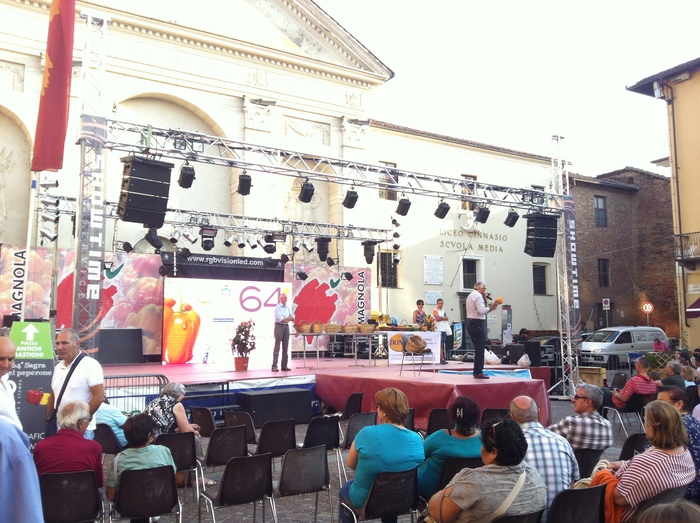 Peperonata ペペロナータ & 64°Sagra del Peperone_b0246303_194242.jpg