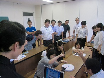 中学校でコマ大戦!_a0272042_19543568.jpg