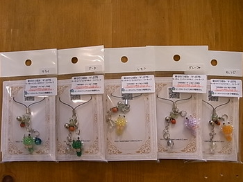 松岡文個展DM、鳥展新作の作品が続々届きました!_d0322493_15164747.jpg