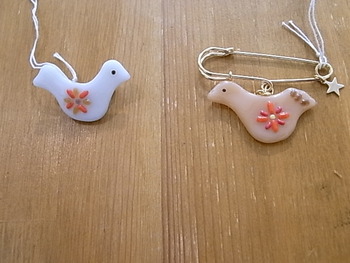 鳥展開催中、展示の様子を少しご紹介_d0322493_1517234.jpg