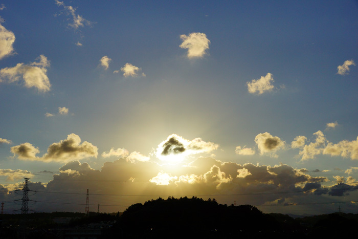 雲飛ぶ 夕_e0077521_22203933.jpg