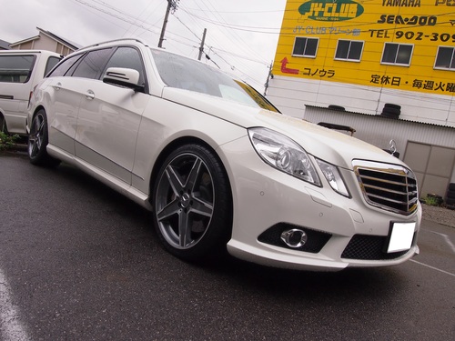 W212型E550前期ステーションワゴン_e0188729_16514416.jpg