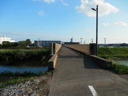 仙台 亘理 自転車道路へ _e0140354_15421863.jpg