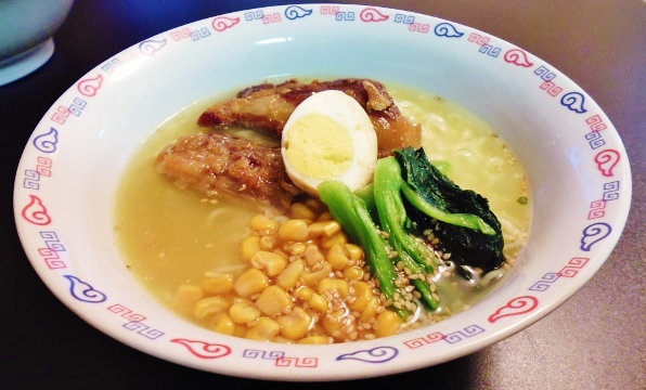 豚バラ軟骨添えた塩ラーメン_e0126576_14225086.jpg