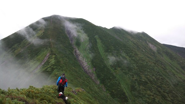 シビれるお山_e0210380_20435283.jpg