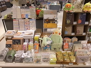 インコと鳥の雑貨展、これからの作品到着の予定_d0322493_20151832.jpg