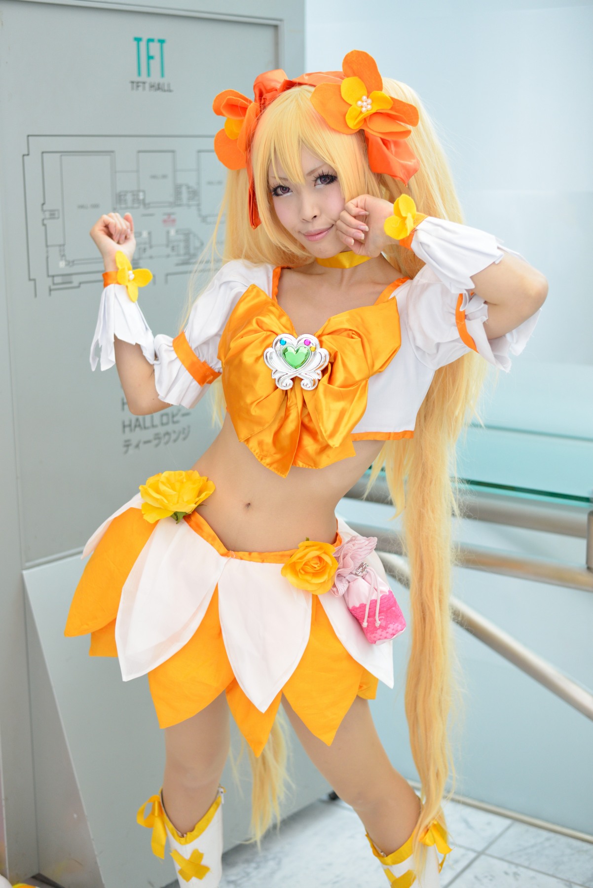 キュアサンシャイン / コスプレ / ハートキャッチプリキュア