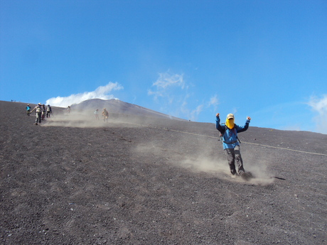 2013年8月31日　富士山宝永山噴火口めぐりを楽しむ_c0242406_95942100.jpg