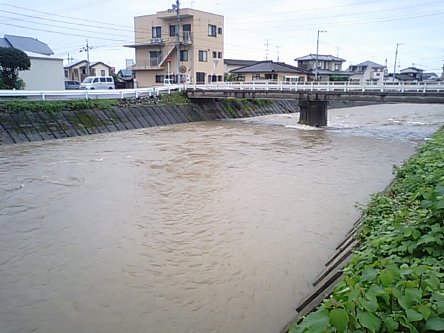 f0231709_1445364.jpg