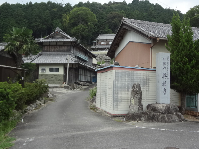 勝福寺（伊賀市）_c0182455_14432375.jpg