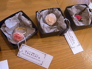 薔薇とparisの展示最終日です!いろいろなお知らせ_d0322493_17152935.jpg