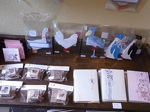 くーにゅ個展残り２日、鳥展新作！cototokoケーキ到着_d0322493_20153111.jpg