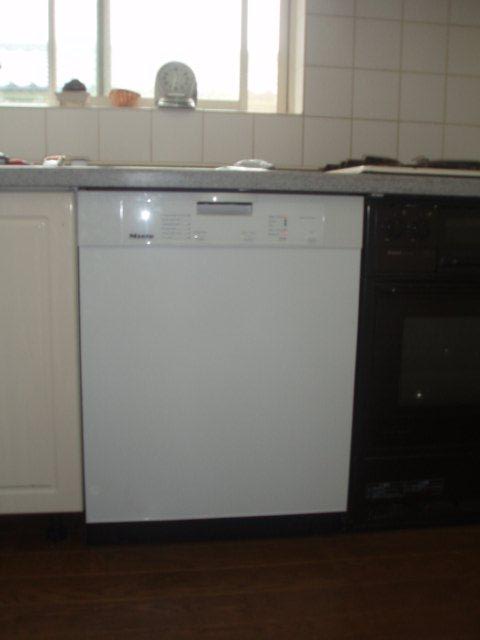 このような事も守備範囲です 洗面台水栓の交換_e0207151_17583273.jpg
