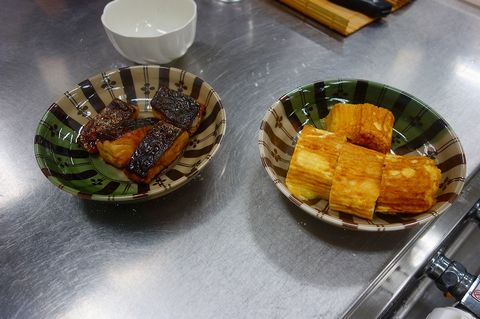 ＜手話通訳つき・子ども参加歓迎＞日本料理「靱本町 がく」今川氏　お料理教室を開催しました_a0277483_3251162.jpg