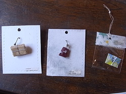 ちいさなもの展参加作家再度紹介part3_d0322493_1215460.jpg
