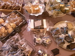 Sweets展 残り10日です!_d0322493_161543100.jpg