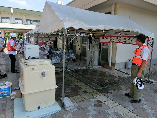レベルが高い！　富士第二小避難所開設・運営訓練_f0141310_7395119.jpg