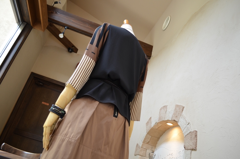 ”表裏ならぬ表表一体型スカート”_d0153941_1594545.jpg