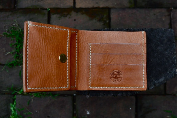 half wallet_b0172633_13361859.jpg