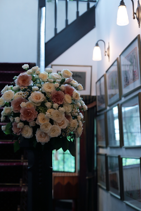 夜明け前 秋のはじめ、その一つ前の装花 シェ松尾松濤レストラン様へ_a0042928_19454268.jpg