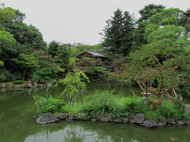 京の旅　九條邸跡散策　（その1）_e0321325_174383.jpg